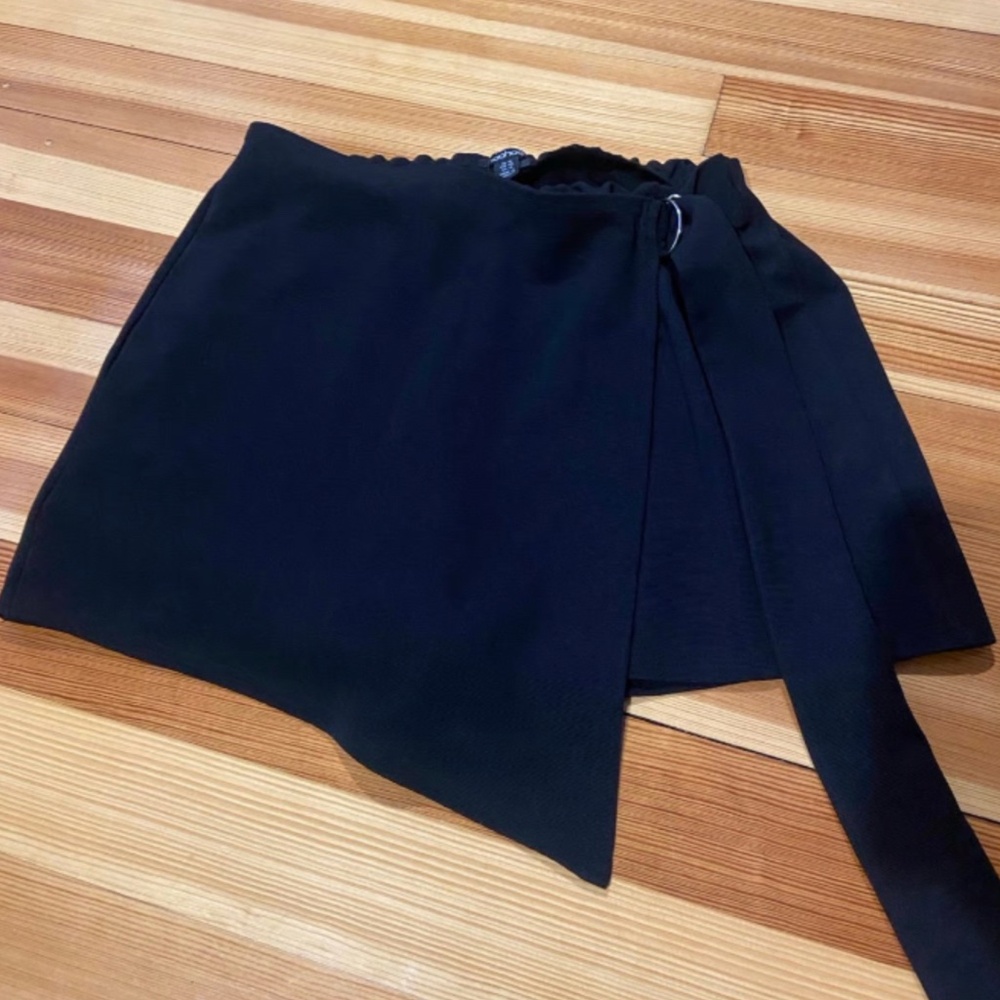 Skirt - New with tags attached